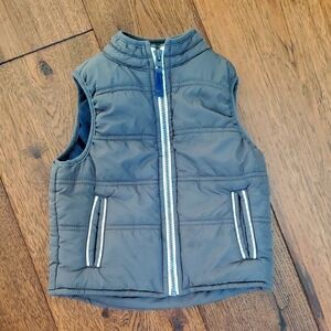 3 For $12 💚 Gray Toddler Puffer Vest